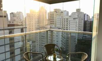 Imagem 4: Apartamento com 143 metros, 3 suítes com armários e sacada envidraçada com piso em granito