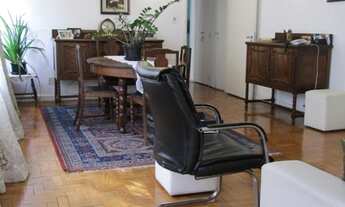 Imagem 2: O apartamento possui 132 metros quadrados com 3 dormitórios com armários embutidos, sala c