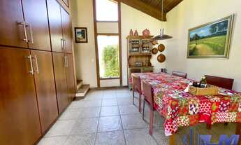 Imagem 6: Luxuosa casa à venda em Guarapari-ES: 4 suítes, 3 salas, 2 banheiros, 5 vagas, 380m². Vist