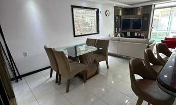 Imagem: Casa triplex com 3 quartos, 1 suíte e área