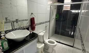 Imagem 7: Casa triplex com 3 quartos, 1 suíte e área gourmet em Guarapari-ES, Elza Nader - 180m². Im