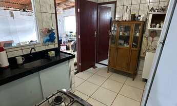 Imagem 7: Casa à Venda em Guarapari-ES: Residência Espaçosa no Bairro Perocão com 3 Quartos, 2 Salas