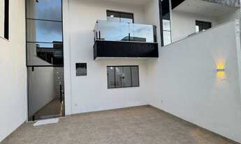 Imagem: Venda Casa 3 quartos, 1 suite, 3 salas