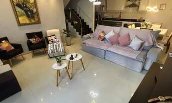 Imagem 4: Imperdível oportunidade de adquirir casa duplex na Praia do Morro, Guarapari-ES, com 3 qua