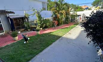 Imagem 3: Imperdível oportunidade de adquirir casa duplex na Praia do Morro, Guarapari-ES, com 3 qua