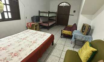 Imagem 6: Casa à venda em Guarapari-ES: Oportunidade Imperdível no Santa Mônica - 7 quartos, 2 salas