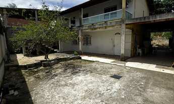 Imagem 2: Casa Duplex com Amplo Quintal no Santa Mônica - 4 Quartos, 1 Suíte, 3 Salas, 3 Banheiros