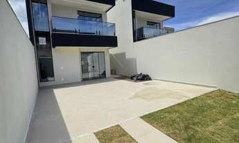 Imagem 2: Casa de 2 quartos à venda em Guarapari-ES, Santa Mônica: Duplex com suíte, área gourmet e