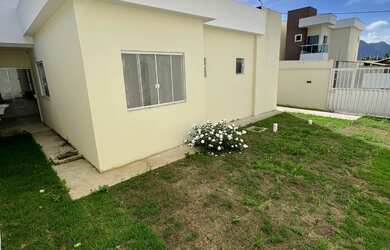 Imagem 4: Aluguel de Casa Espaçosa em Guarapari-ES, Bairro Santa Mônica: 3 Quartos, 1 Suíte, 2 Salas