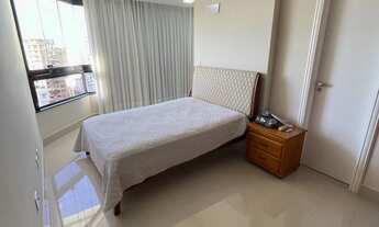 Imagem 6: Exuberante Cobertura Duplex na Beira Mar da Praia do Morro, Alto Padrão, Reformada, conten