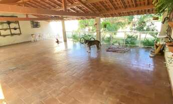 Imagem 2: Imperdível Casa de Luxo com 5 Quartos e 3 Suítes em Guarapari-ES, Bairro Santa Mônica. Esp