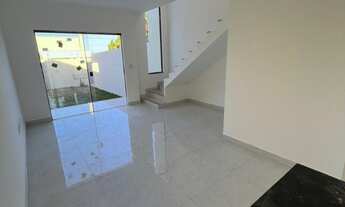 Imagem 4: Maravilhosa Duplex de 03 Quartos sendo 02 suítes, amplo quintal (210m2), fino Acabamento