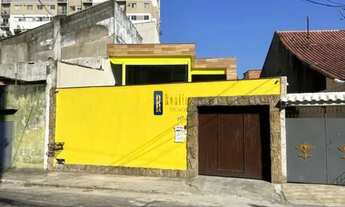 Imagem 2: Oportunidade imperdível: Casa à venda em Nova Iguaçu-RJ, bairro Califórnia, 2 quartos, 1 s