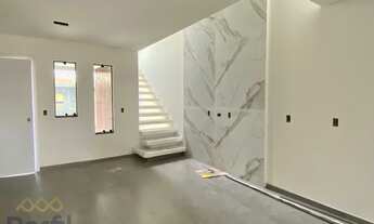 Imagem: Sobrado geminado com suite mais duas demi-suites