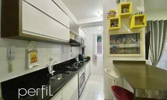 Imagem 3: Apartamento com 2 dormitórios no Bairro Iririú, por apenas R$249.000,00