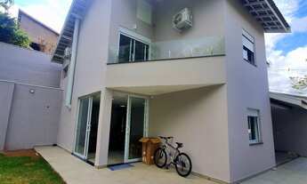 Imagem: CASA COM 3 DORMITÓRIOS À VENDA, 306 M²