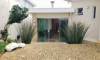 Imagem: CASA COM 3 DORMITÓRIOS À VENDA, 235 M²