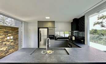 Imagem 7: 4 dormitórios, 4 suíte, 5 banheiro, 8 vagas na garagem