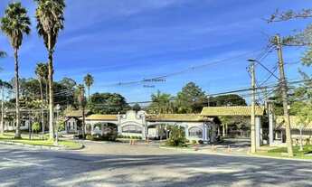 Imagem 2: 7 dormitórios, 7 suíte, 9 banheiro, 8 vagas na garagem