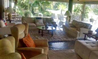 Imagem: 5 dormitórios, 1 suítes, 2 banheiro, 2M²