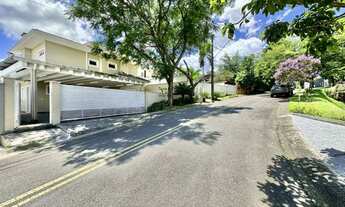 Imagem 2: 4 dormitórios, 2 suíte, 2 banheiro, 3 vagas na garagem