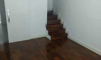 Imagem 2: 2 dormitórios, 1 banheiros, 1 vaga na garagem