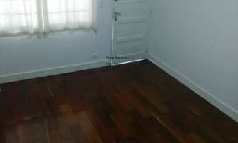 Imagem 3: 2 dormitórios, 1 banheiros, 1 vaga na garagem