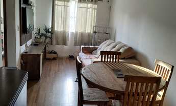 Imagem: 2 dormitórios, 1 banheiros, 1 vaga na garagem