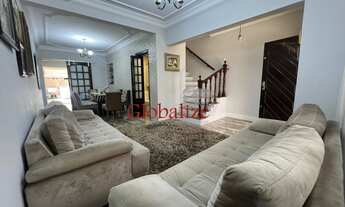 Imagem 2: Lindo Sobrado à venda com 3 Suítes, 2 Vagas e Churrasqueira no Bairro do Boqueirão em Sant