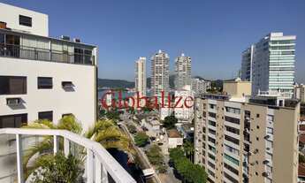 Imagem: Cobertura Duplex de CINEMA com vista mar