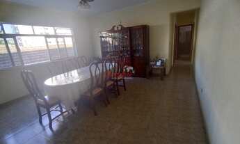 Imagem 4: Apartamento com 3 dormitórios, 1 suíte, dependência completa e 2 vagas no bairro Ponta da