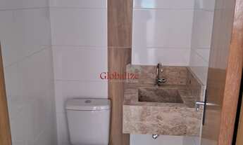 Imagem 4: Casa térrea em Santos no bairro do Campo Grande com 3 suítes e garagem para 4 veículos a v