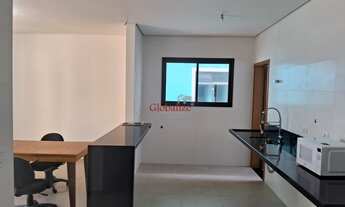 Imagem 7: Casa sobreposta alta em Santos no bairro da Aparecida com varanda de frente na sala, 2 suí