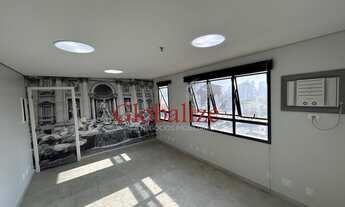 Imagem 1: Linda sala para fins comerciais muito bem localizada em edifício empresarial no Bairro do