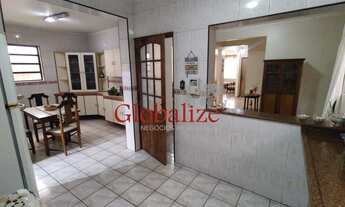 Imagem 7: Casa Duplex com 4 suítes e uma delas com hidro-massagem, Piscina, Churrasqueira, Salão de