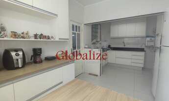 Imagem 7: Excelente sobrado com 3 dormitórios, suíte, sala 3 ambientes e piscina no bairro do Boquei