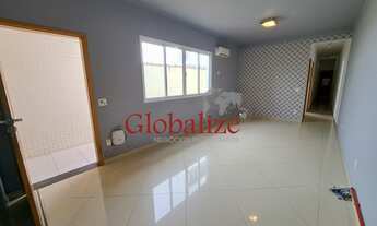 Imagem: Casa Sobreposta Baixa à Venda com 3 quartos