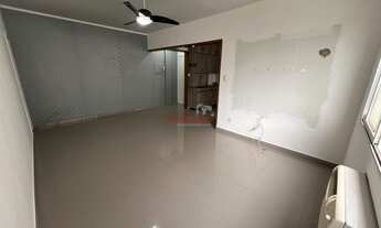 Imagem 2: Apartamento com 2 dormitórios e 1 vaga escriturada à venda no bairro da Aparecida em Santo