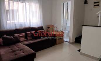 Imagem 1: Sobrado com 3 banheiros, 1 social e 2 suítes com garagem privativa possui ar condicionado