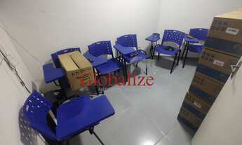 Imagem 6: Otimo Galpão bem estruturado com salas banheiro com chuveiro e e armários no bairro da Apa