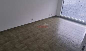 Imagem 3: Casa sobreposta térrea em Santos no bairro do Gonzaga com características para ser comérci