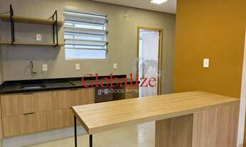 Imagem 6: Apartamento à venda com 68m², quartos, garagem, reformado por R$440.000,00 no Embaré em Sa