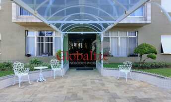 Imagem 1: Kitnet térreo no Embaré em Santos com passagem para a praia por $ 270.000,00