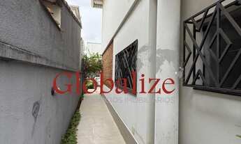 Imagem 6: Casa com 4 dormitórios, edícula, vaga para 3 carros e quintal amplo na Ponta da Praia em s