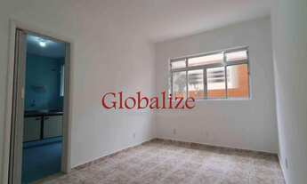 Imagem 3: Apartamento à venda com 2 dormitórios no Embaré em Santos por R$ 410 mil