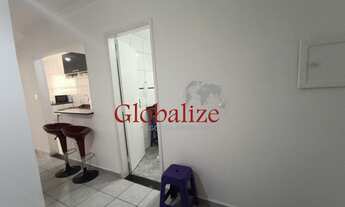 Imagem 3: Apartamento em Santos na Ponta da Praia com 2 dormitórios e uma vaga de garagem coletiva à