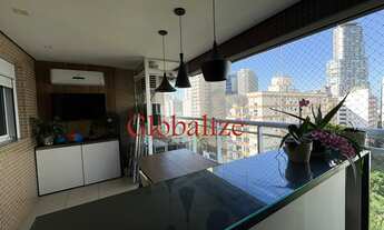 Imagem 2: 3 DORMITÓRIOS + VARANDA GOURMET À 300 METROS DA PRAIA NA POMPÉIA R$1.230 mil PORTEIRA FECH