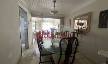 Imagem 7: Sobrado à venda com 122m², 3 quartos, 2 banheiros, quintal por R$525.000,00