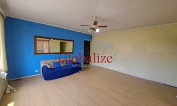 Imagem 2: Apartamento à venda com 151m², 3 quartos, 1 suíte, closet, vaga demarcada, elevador por R