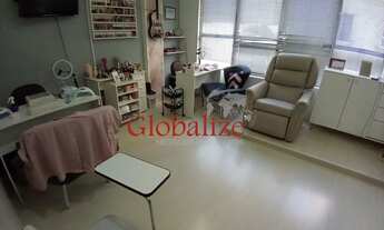 Imagem 4: Sala comercial a venda com 48m², copa, banheiro e portaria por R$ 220.000,00